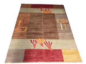 Gabbah Hand-Knotted Wool Rug – Classic Patterns with Lasting Charm