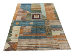Hand-Knotted Gabbah Rug- with Timeless Traditional Patterns